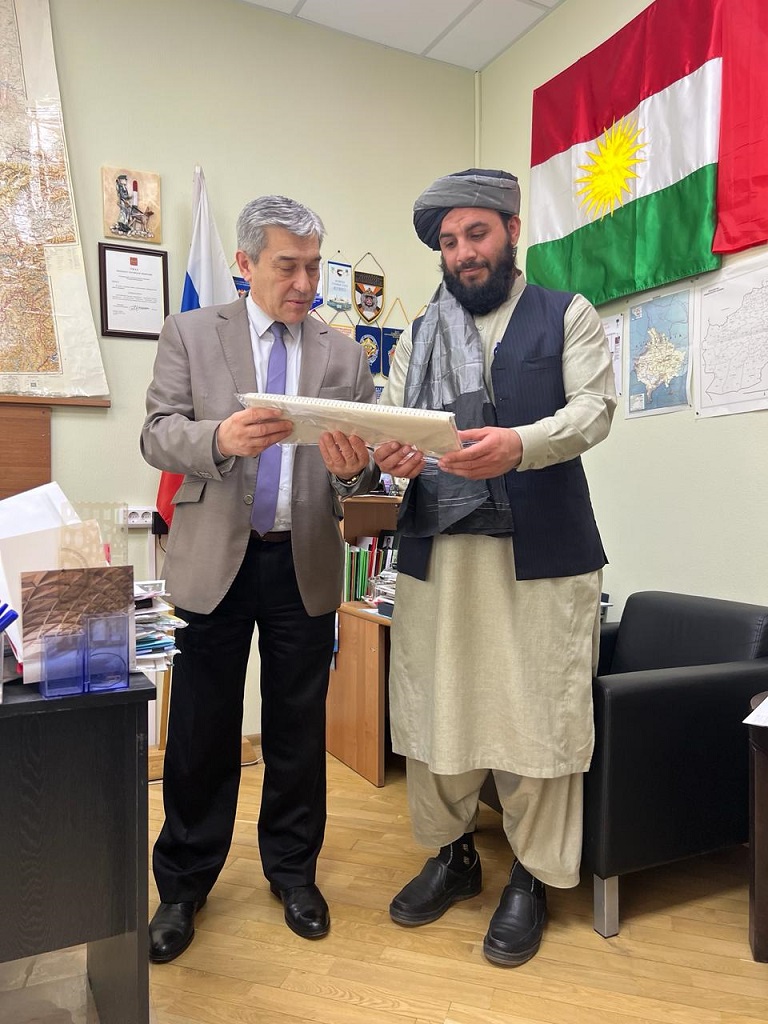 В ЦНАИ ИВ РАН состоялся визит атташе по культуре посольства Афганистана в РФ Хамза Фазал Хади