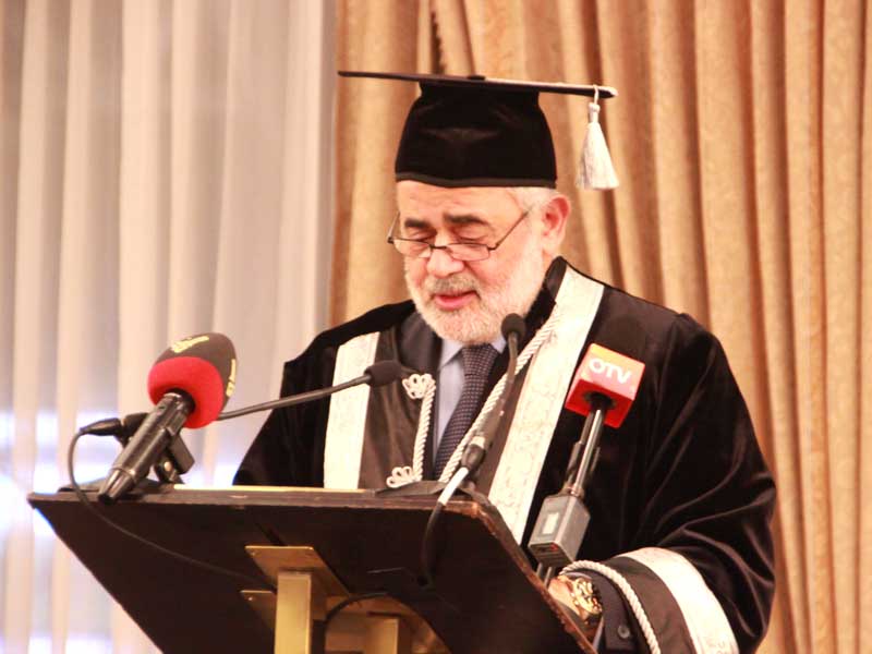 Состоялась торжественная церемония присвоения степени почетного доктора (honoris causa) ИВ РАН с вручением мантии и диплома ливанскому деятелю г-ну Амалю Хикмату Абу Зейду.