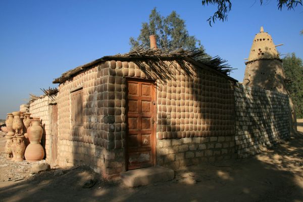 Домик горшечника. Египет, Фаюмский оазис, деревня Ком Аушим, 2008 г.