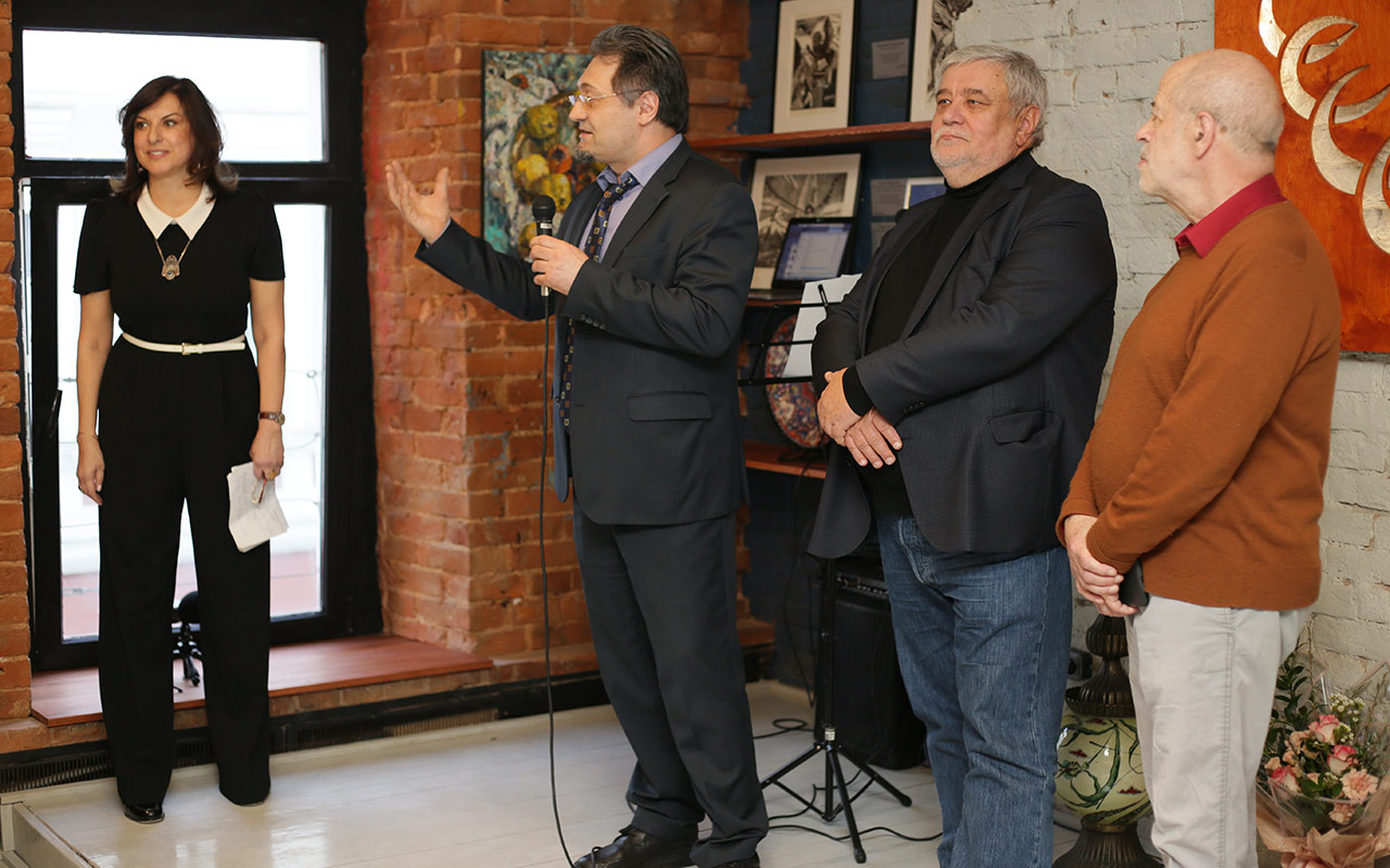 Moscow Artists Exhibition Opening Day on the Occasion of the Eastern Cultural Center Grand Opening 