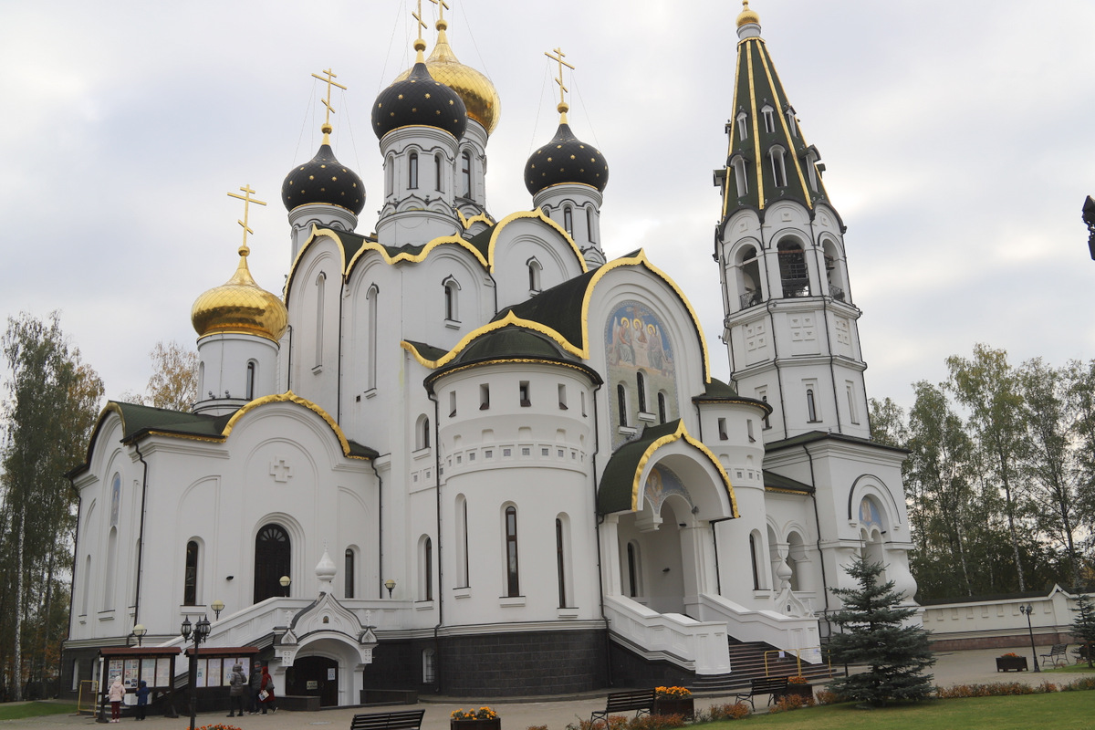2 октября 2021 г. Профком ИВ РАН организовал экскурсию «Звенигород – Храм воинства»